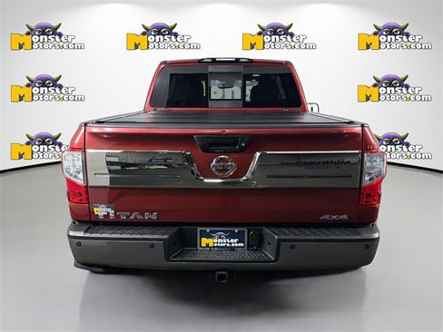 Used 2018 Nissan Titan Platinum Reserve image 6