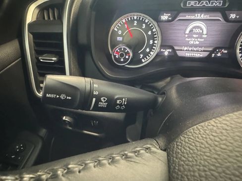 Used 2022 RAM 1500 Big Horn AWD/4WD image 29