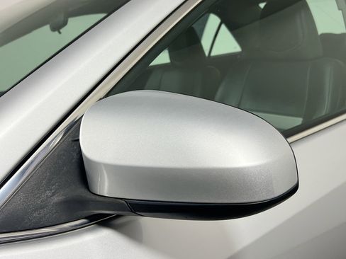 Used 2014 Toyota Camry SE image 12