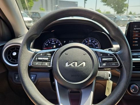 Certified 2023 Kia Forte LXS FWD image 18