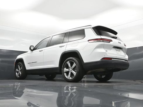 Used 2021 Jeep Grand Cherokee L Limited RWD image 40