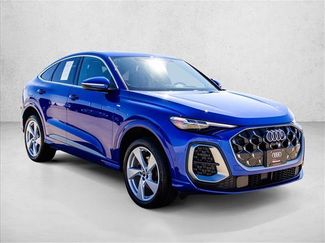 Certified 2025 Audi Q5 Premium Plus w/ Premium Plus AWD/4WD video 3