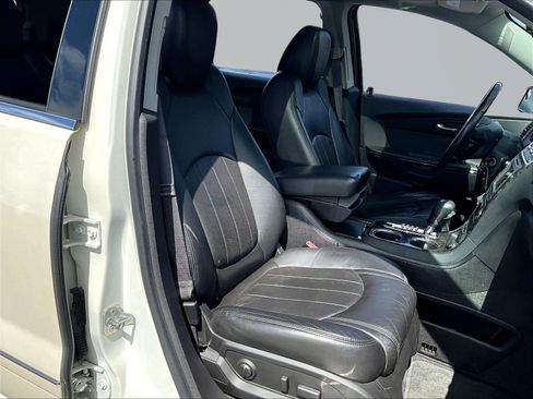Used 2012 GMC Acadia Denali AWD/4WD image 30