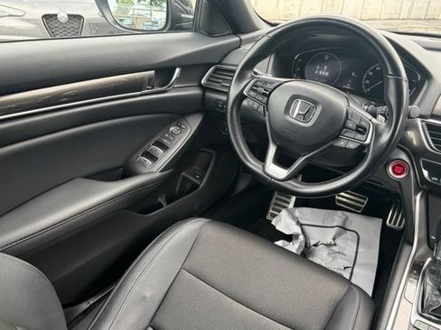 Used 2021 Honda Accord Sport image 32