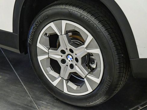 Certified 2023 BMW X1 xDrive28i w/ Convenience Package AWD/4WD image 11