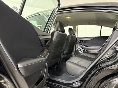 Used 2022 Subaru Legacy image 12