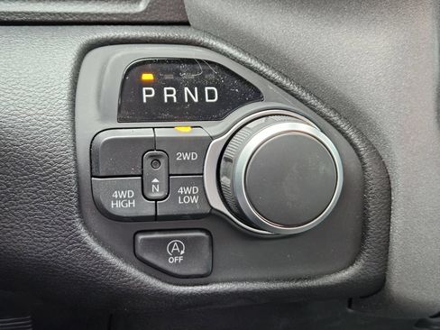 New 2026 RAM 1500 Tradesman AWD/4WD image 22