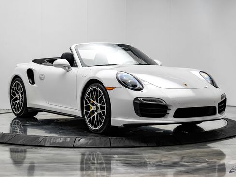 Used 2016 Porsche 911 Turbo S AWD/4WD image 27