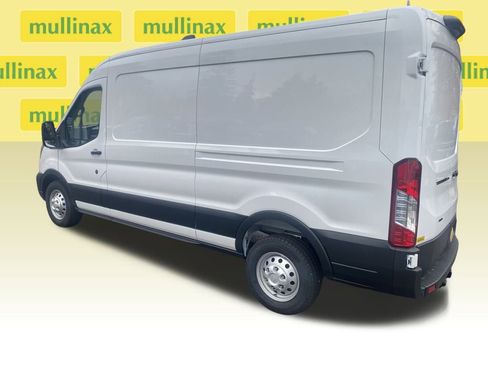 New 2026 Ford Transit 250 148 Medium Roof Extended AWD w/ Load Area Protection Package image 5
