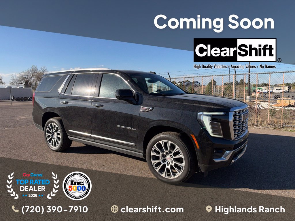 Used 2026 GMC Yukon Denali w/ Sun & Power Step Package AWD/4WD image 1