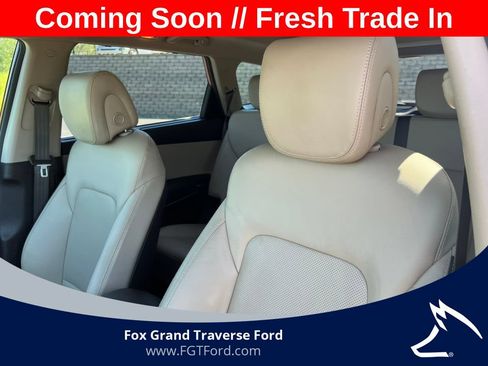 Used 2018 Hyundai Santa Fe AWD w/ SE Ultimate Tech Package 03 image 12