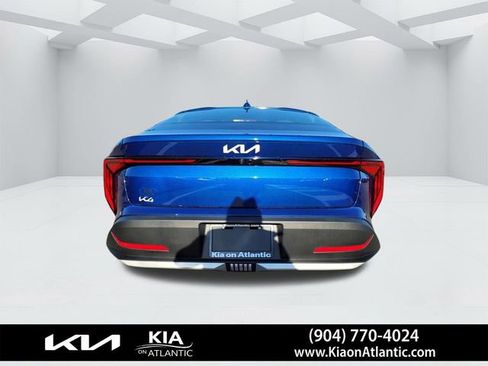 New 2025 Kia K4 EX image 10
