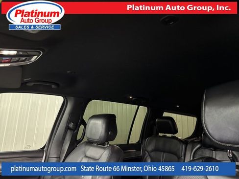 Used 2022 Jeep Wagoneer Series III image 14