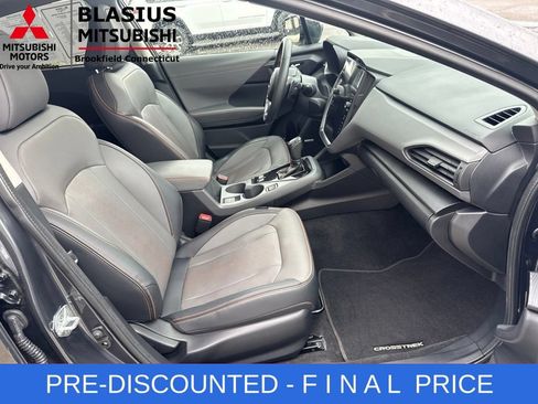 Used 2024 Subaru Crosstrek 2.5i Limited AWD/4WD image 43