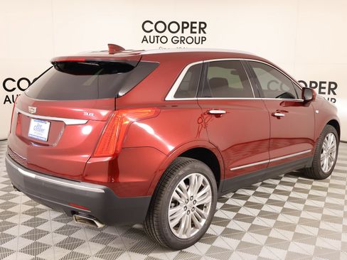 Used 2018 Cadillac XT5 Premium Luxury image 22