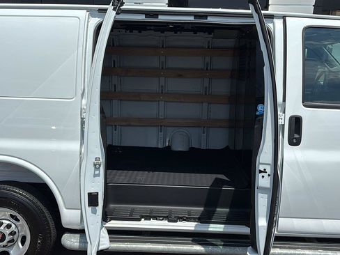Used 2025 GMC Savana 2500 w/ Driver Convenience Package RWD image 19