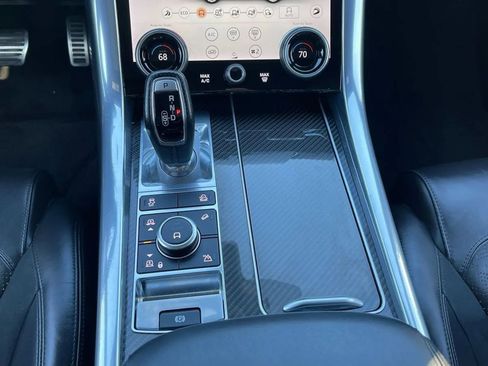 Used 2019 Land Rover Range Rover Sport SVR image 31