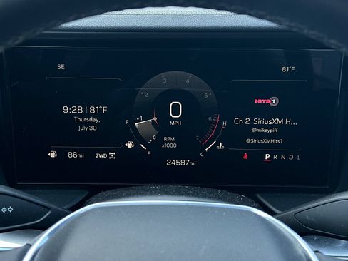 Used 2025 GMC Terrain Elevation AWD/4WD image 24