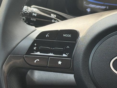 Used 2025 Hyundai Elantra Sport w/ Cargo Package image 16