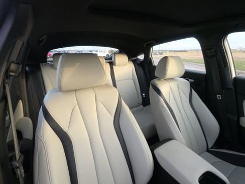 Used 2024 Acura Integra A-Spec image 31