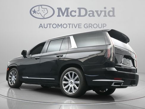 Used 2022 Cadillac Escalade Premium Luxury Platinum AWD/4WD image 29