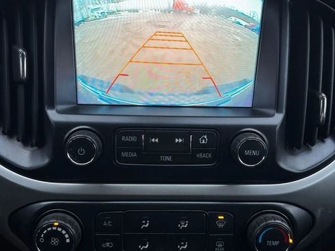 Used 2017 Chevrolet Colorado LT w/ LT Convenience Package image 20