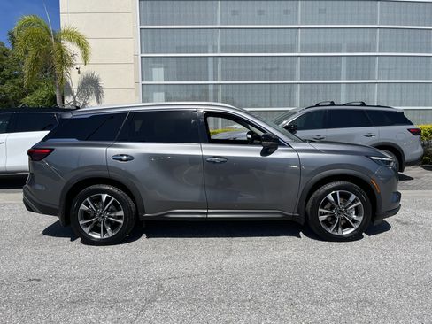 Certified 2023 INFINITI QX60 Luxe FWD image 11