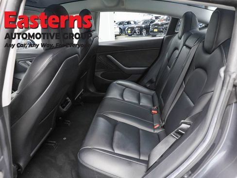 Used 2019 Tesla Model 3 Performance AWD/4WD image 16