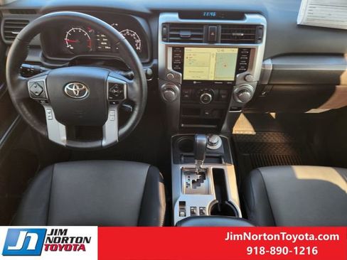 Used 2023 Toyota 4Runner SR5 Premium image 28