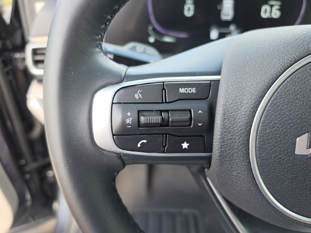 Used 2023 Kia Sportage EX FWD image 37