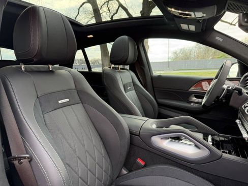 Used 2024 Mercedes-Benz GLE 63 AMG S image 29