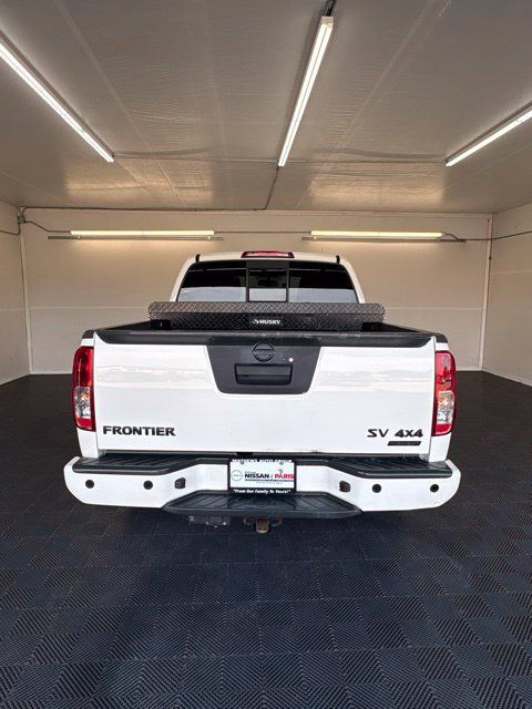 Used 2021 Nissan Frontier SV w/ Midnight Edition Floor Mats AWD/4WD image 8