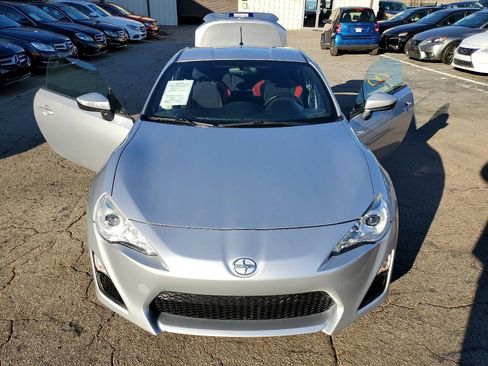 Used 2013 Scion FR-S image 30