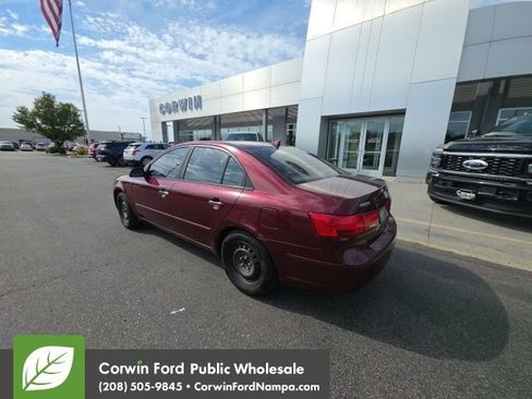 Used 2010 Hyundai Sonata GLS FWD image 3