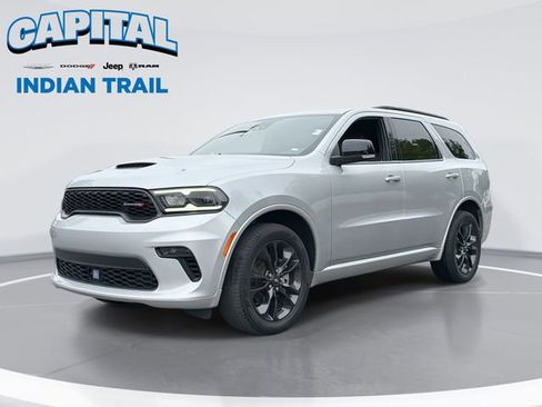 Used 2023 Dodge Durango GT AWD/4WD image 1