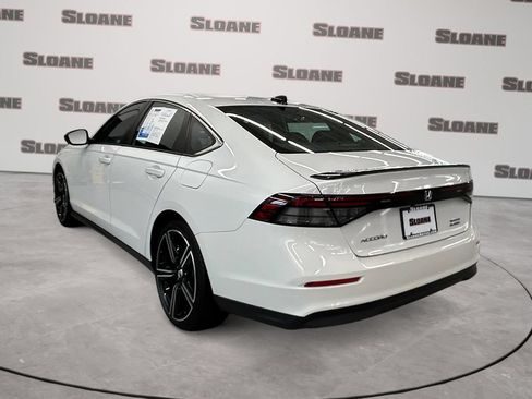 Used 2023 Honda Accord Sport image 3