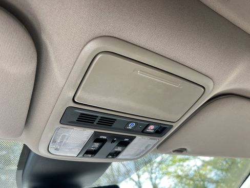 Used 2022 Honda Odyssey Touring image 29