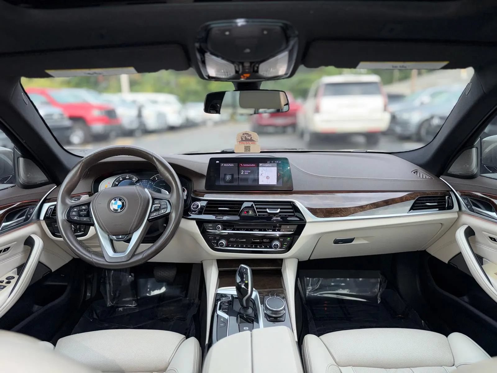 Used 2017 BMW 540i RWD image 16