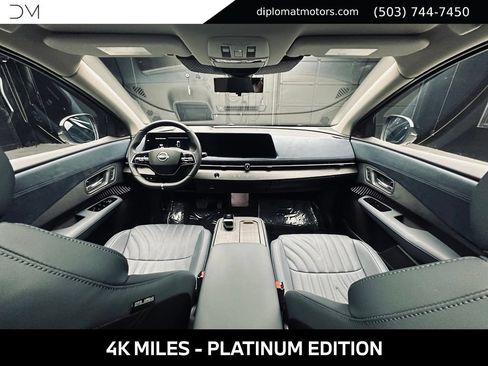Used 2025 Nissan Ariya Platinum AWD/4WD image 25