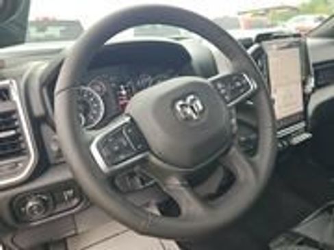 Used 2026 RAM 2500 Big Horn AWD/4WD image 10