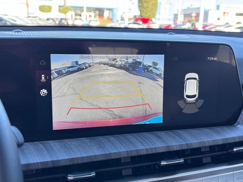 Used 2024 Kia Telluride EX w/ EX Captain's Chair Package FWD image 29