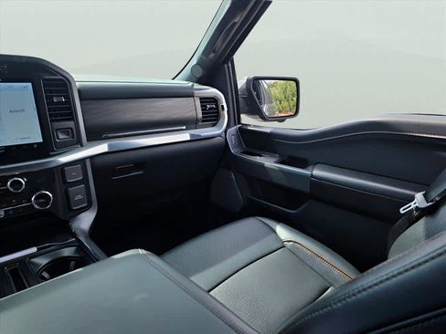 Used 2024 Ford F150 Lariat w/ FX4 Off-Road Package image 24