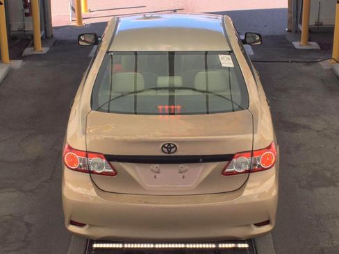 Used 2012 Toyota Corolla LE image 4
