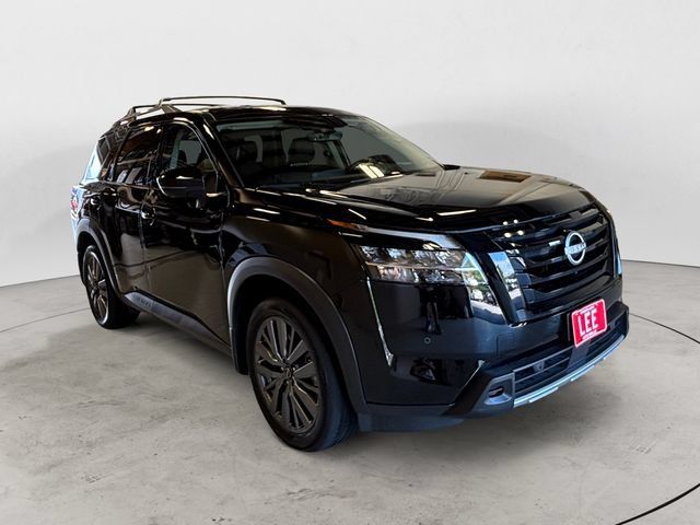 Used 2024 Nissan Pathfinder SL w/ SL Premium Package AWD/4WD image 8