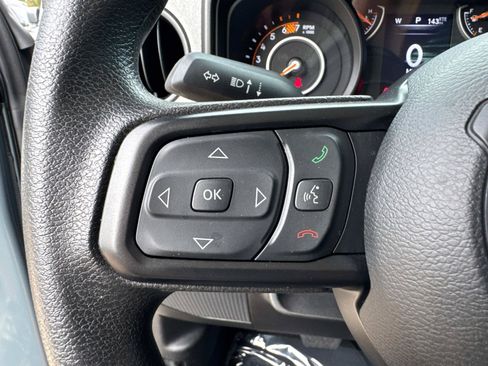 Used 2024 Jeep Wrangler Unlimited Sport AWD/4WD image 28