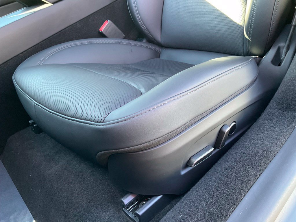 Used 2025 Tesla Model 3 Long Range RWD image 16
