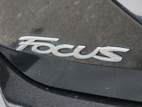 Used 2014 Ford Focus SE image 28