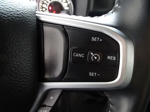 Certified 2022 RAM 1500 Big Horn AWD/4WD image 8