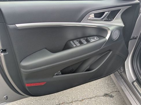 New 2026 Genesis G70 2.5T Prestige image 10