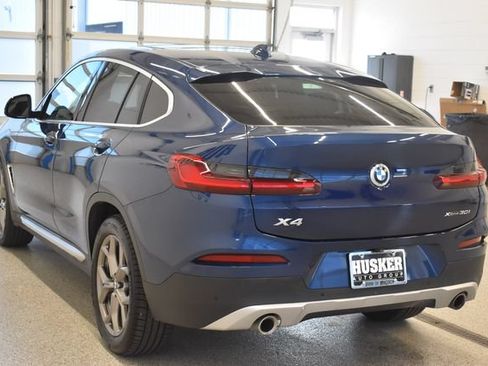 Used 2021 BMW X4 xDrive30i w/ Premium Package AWD/4WD image 10